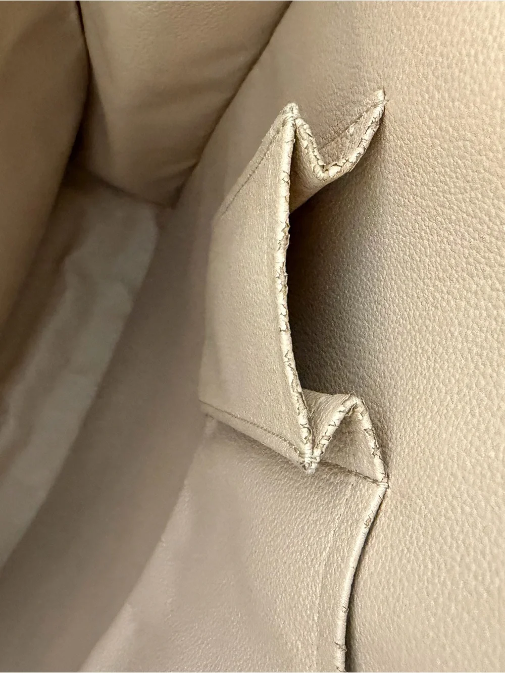 Louis Vuitton Sac Plat Monogram Tote Bag | Made in France | Vintage LV Shopper - Picture 4 of 16